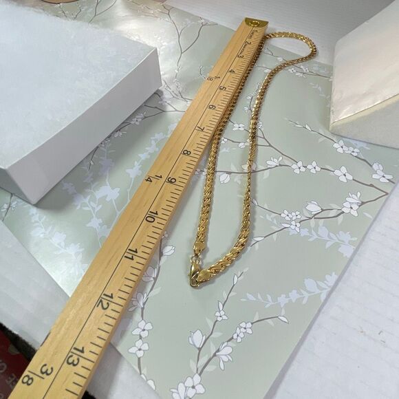 VTG Wheat chain or foxtail chain flat lay necklace. Approximately 22” long. - Picture 5 of 7